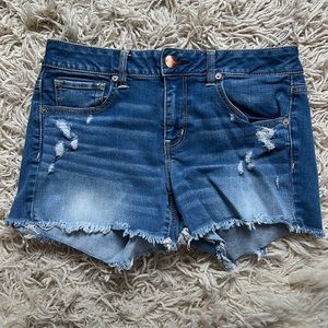 American Eagle Distressed Midi Short Size 10